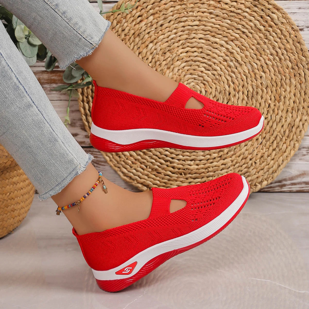 Breathable Lightweight Walking Shoes