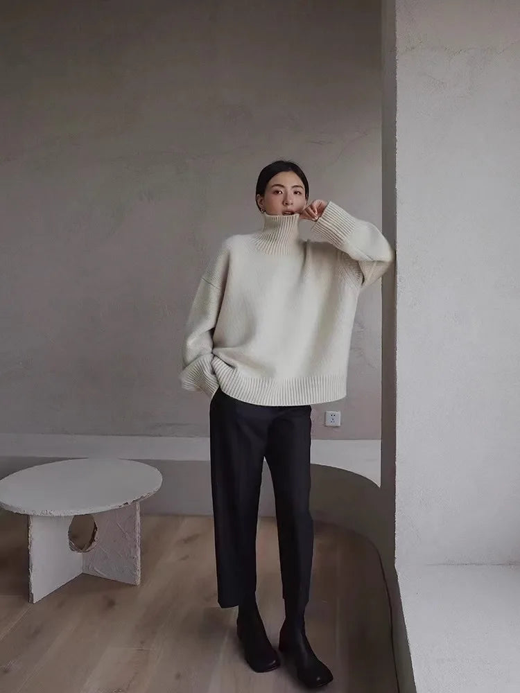 Women’s Thick Cashmere Turtleneck Sweater